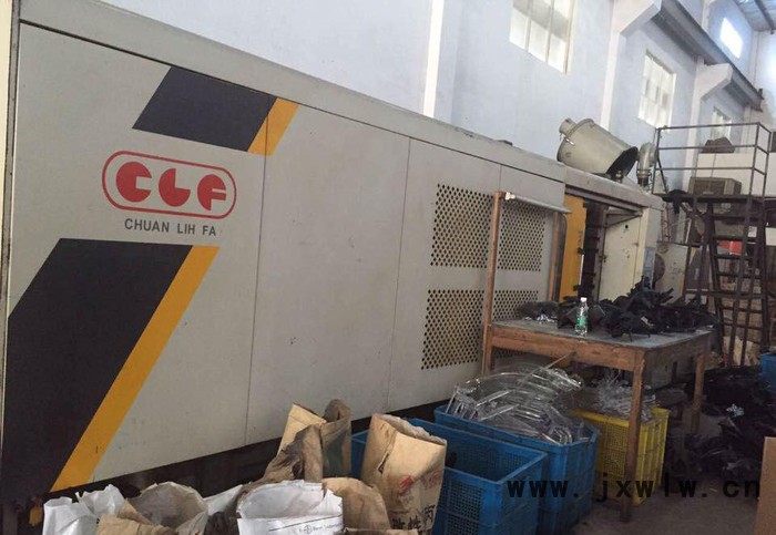 出售臺灣注塑機(jī) 全力發(fā)800T  08年 需要的趕快下手