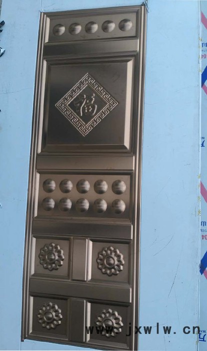不銹鋼板液壓機  框架式雙動鋼木門壓花機 壓門機廠家復(fù)工生產(chǎn)