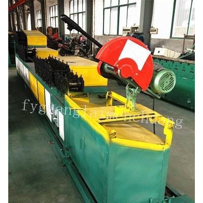 廠家卷門機，導(dǎo)軌機導(dǎo)槽機，消音導(dǎo)軌機，車庫門機，抗風(fēng)門機，壓花機，C型鋼機，彩鋼瓦機，防火卷簾門機