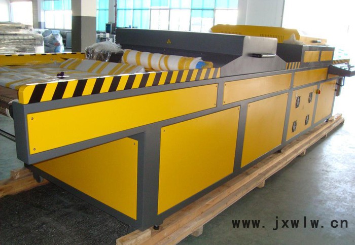 手動(dòng)上光機(jī)，