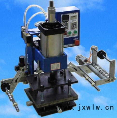 供應(yīng)紙類包裝品燙字機(jī)，塑料燙金機(jī) 弘昊鑫科技紙類包裝品燙字機(jī)，紅包燙金機(jī)