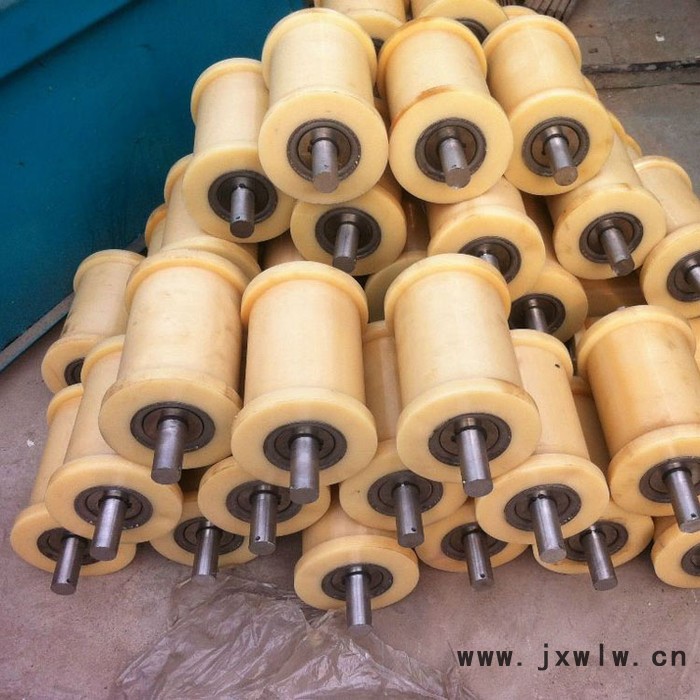 大亞膠輥  玻璃清洗機(jī)橡膠輥 高耐磨聚氨酯膠輥 聚氨酯 橡膠覆膜機(jī) 傳動以及電暈機(jī)膠輥