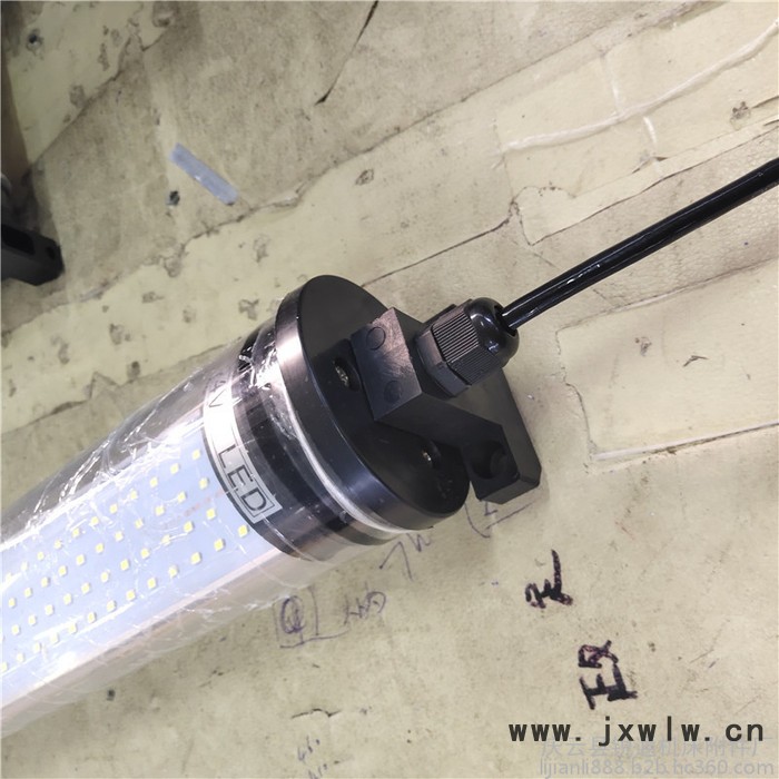 專業(yè)供應(yīng)銑床工作燈/機(jī)床燈具/線切割工作燈 低價** 歡迎訂購