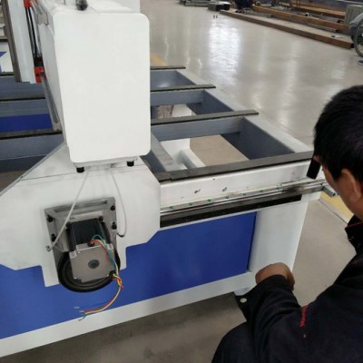 專業(yè)定制批發(fā) 數(shù)控雕刻機(jī)+激光雕刻機(jī)+木工雕刻機(jī)+數(shù)控加工中心+板式家具+質(zhì)量好 價格低