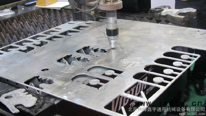 供應(yīng)美國飛馬特LFXY3015精密數(shù)控等離子切割機(jī)，精密數(shù)控