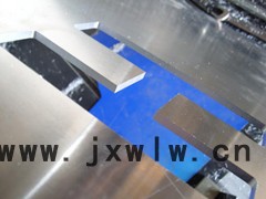 供應(yīng)濟(jì)南精銳1325濟(jì)南精銳直銷等離子切割機(jī)
