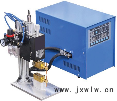 DPM-10K直流逆變電池點(diǎn)焊機(jī)，點(diǎn)焊機(jī)、手持點(diǎn)焊機(jī)，螺母點(diǎn)焊機(jī)，供應(yīng)詠旭焊接設(shè)備