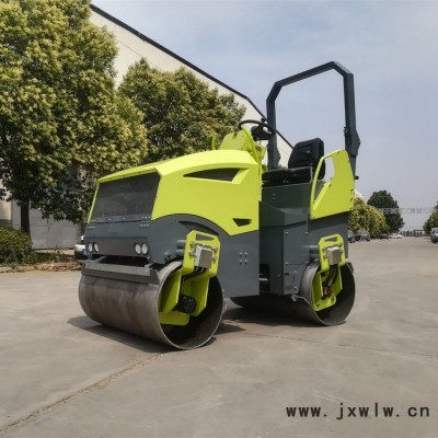 STORIKE3噸型全液壓振動壓路機(jī) 常柴三缸水冷發(fā)動機(jī)美國進(jìn)口驅(qū)動馬達(dá)振動馬達(dá) 用個(gè)五六年沒問題