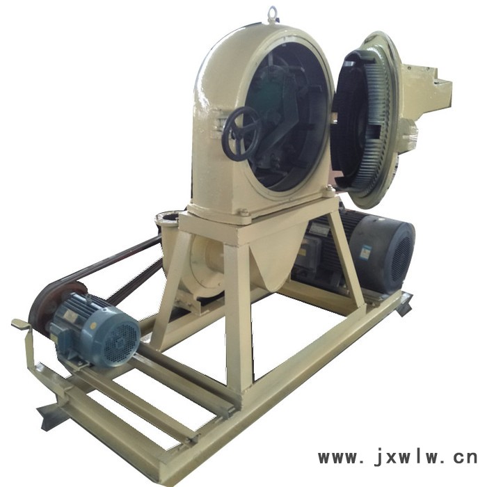 小型飼料粉碎機(jī) 自吸式 顆粒狀飼料粉碎機(jī) 中草藥粉碎設(shè)備 低價格