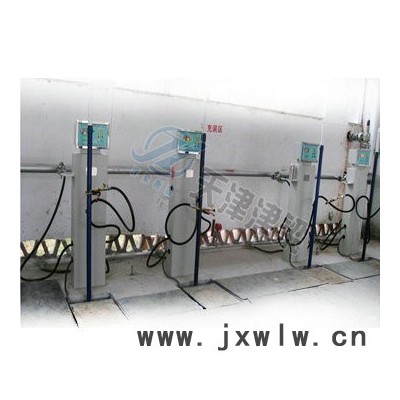 液體灌裝稱/充裝秤/包裝衡器 天津津梁衡器