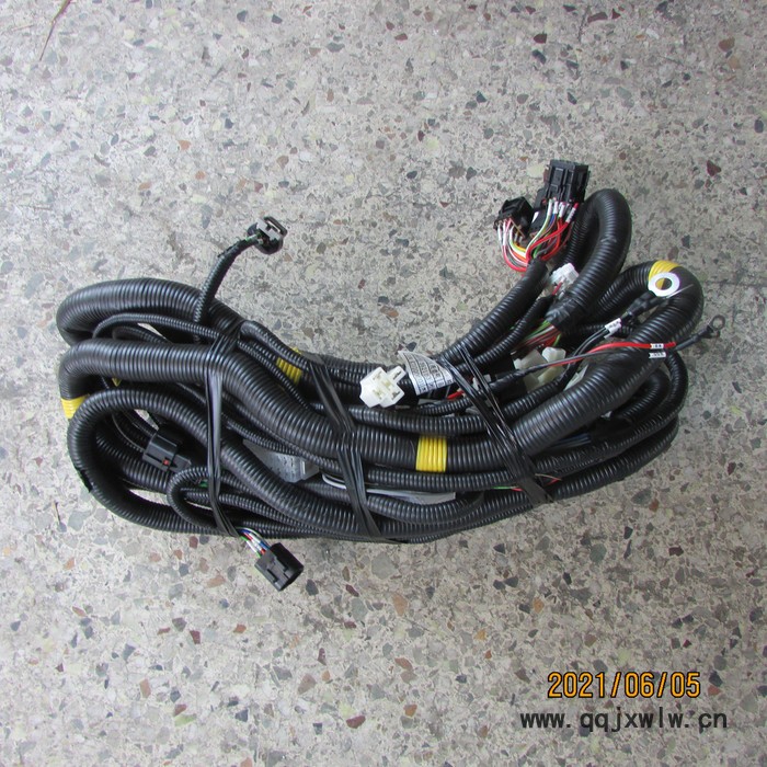供應(yīng)徐工ZL50GV裝載機配件252115063-50GV.11.2.1 儀表盤線束