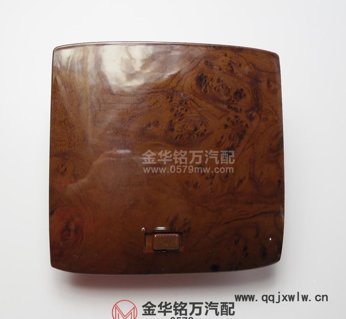 直銷五菱之光揚(yáng)光前儀表臺工具箱儲物盒副雜物箱組件配套品質(zhì)