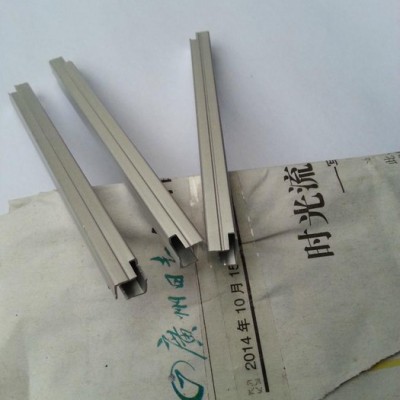 廠家直銷(xiāo)  3D打印機(jī)鋁型材  打印機(jī)零件鋁型材  散熱器產(chǎn)品開(kāi)發(fā)模具制造